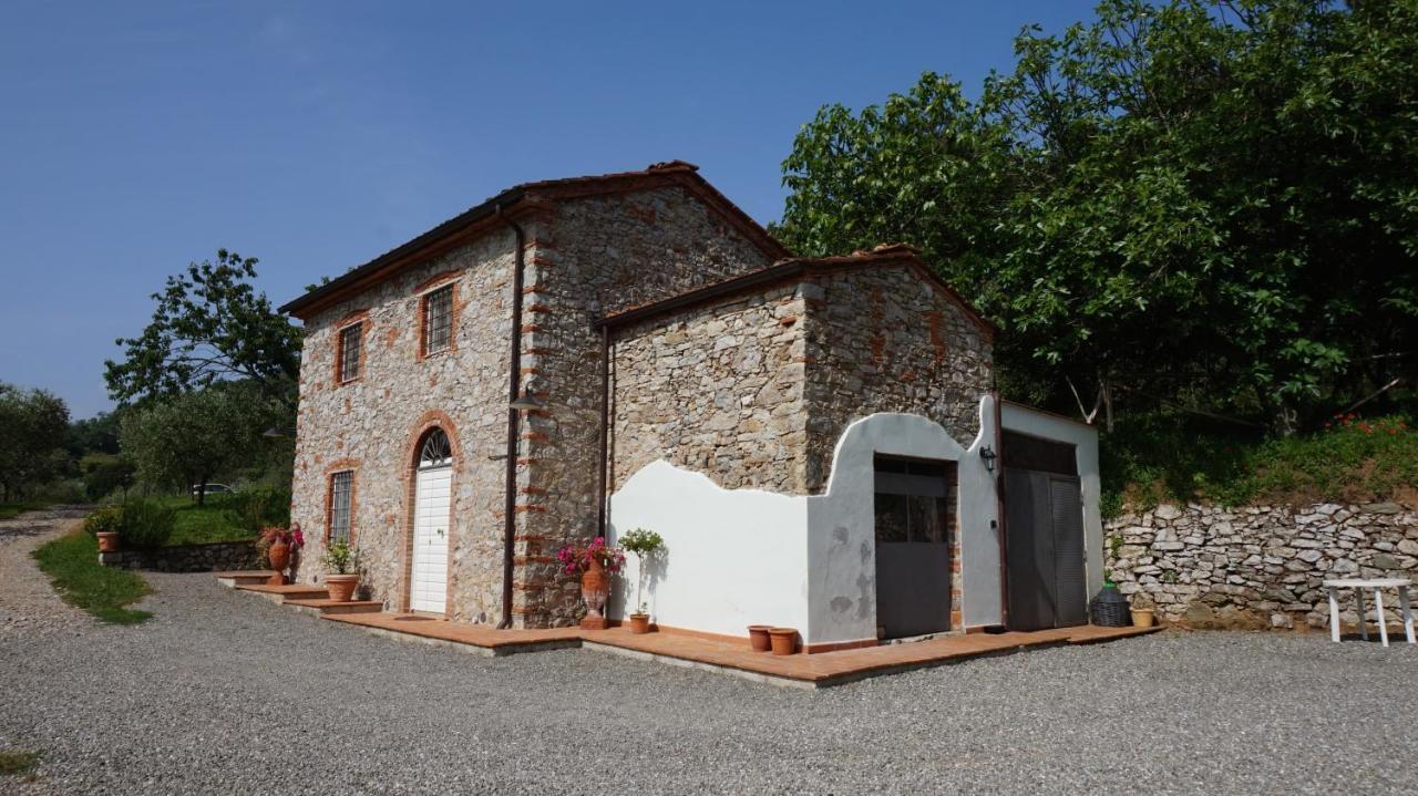Appartement Agriturismo Le Vallilunghe à Lucques Extérieur photo